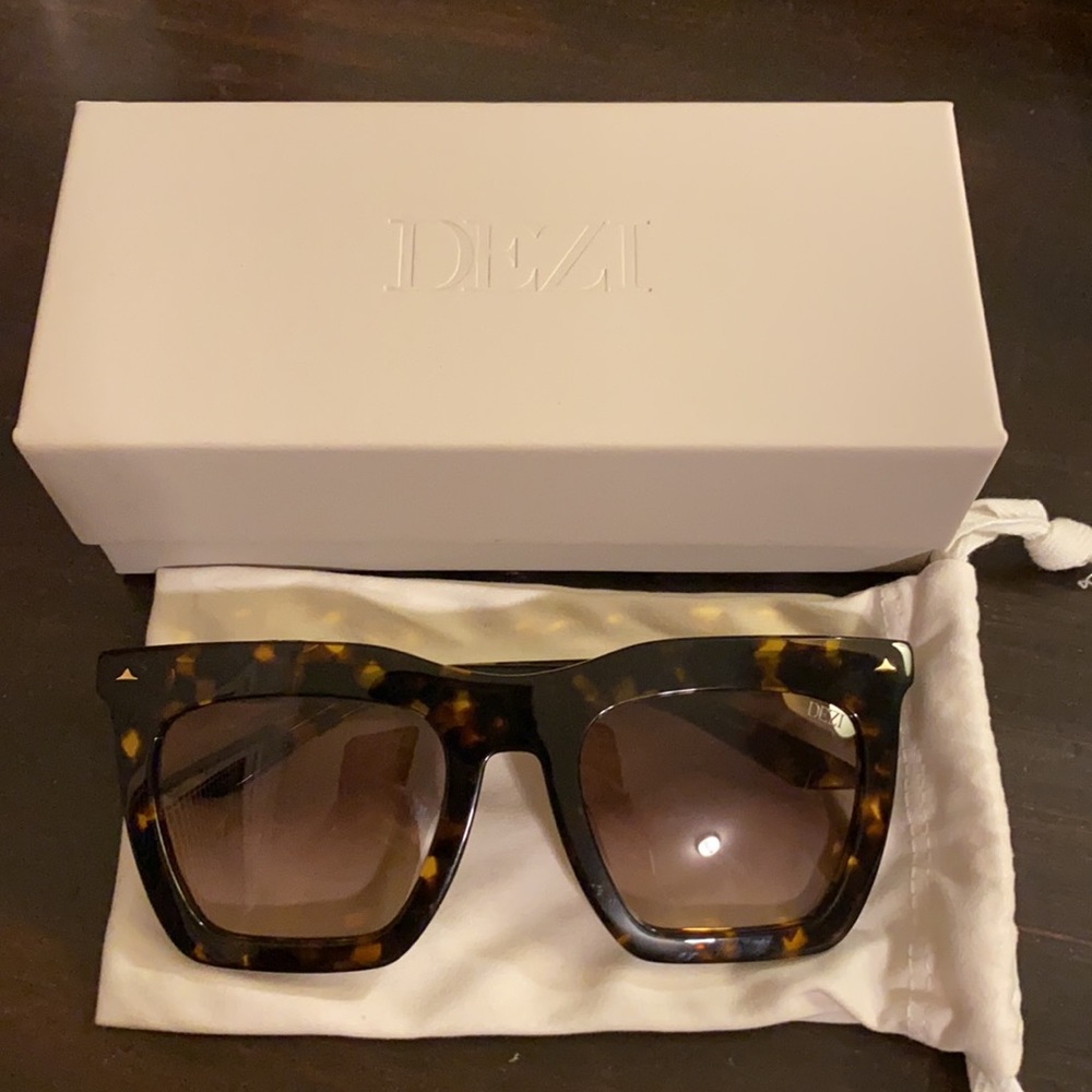 DEZI FALLBACK SUNNIES